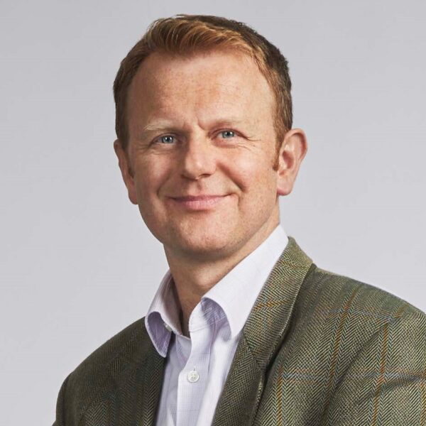 Dr Alastair Lamb